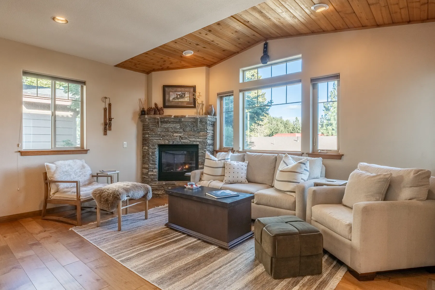 Living room with stone gas fireplace
